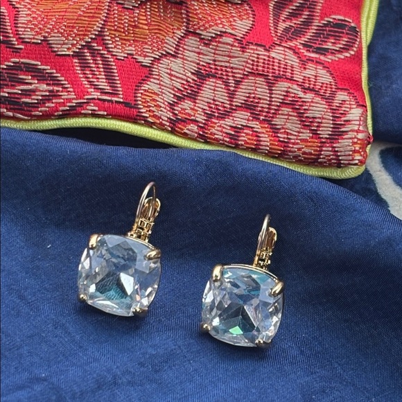 Kate Spade Gold Tone Square Cushion-Cut Crystal Drop Earrings Lever-back Closure - Picture 13 of 16